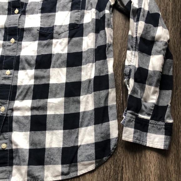 Tommy Hilfiger Flannel - Picture 3 of 9